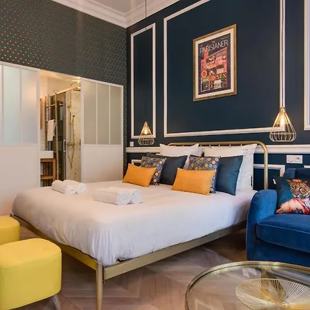 The Royal Suites- Champs Elysees Διαμέρισμα *