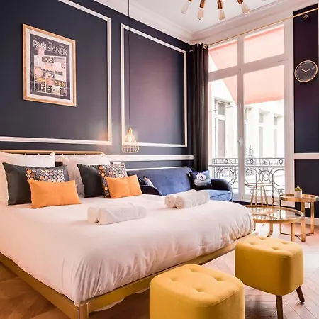 The Royal Suites- Champs Elysees Διαμέρισμα *