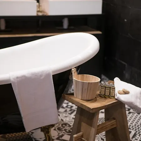 The Royal Suites- Champs Elysees